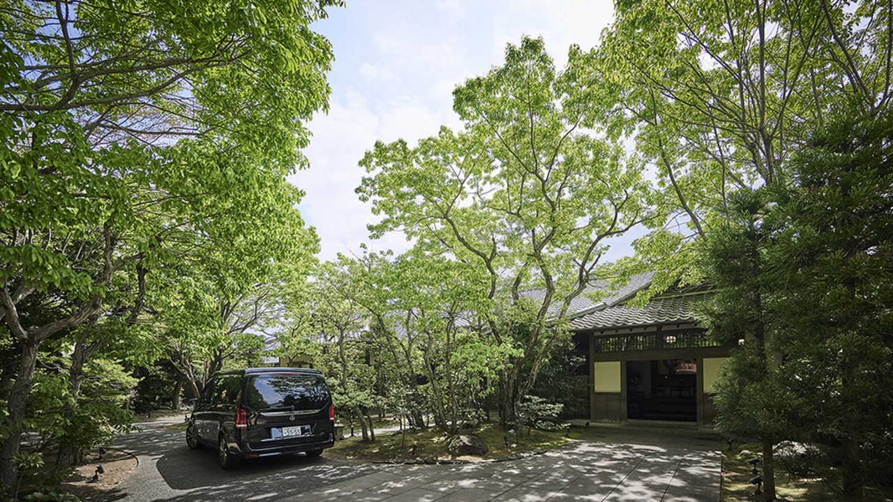 ホテルまでの送迎付　※イメージ