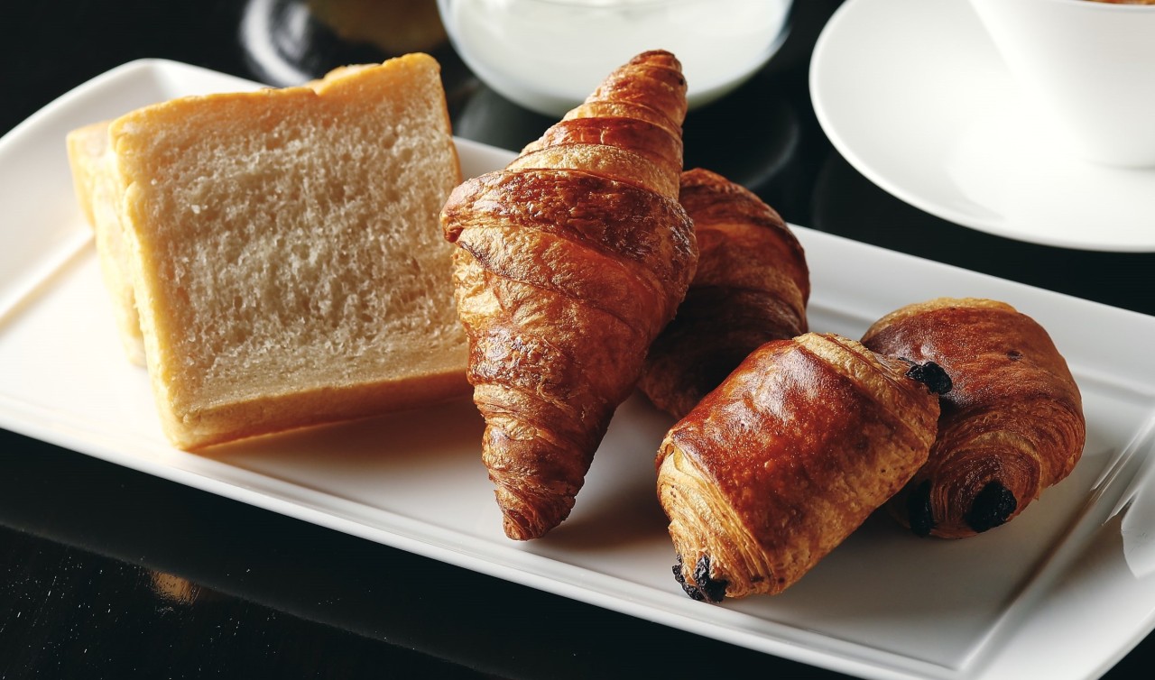 パンとお飲み物を中心とした軽朝食