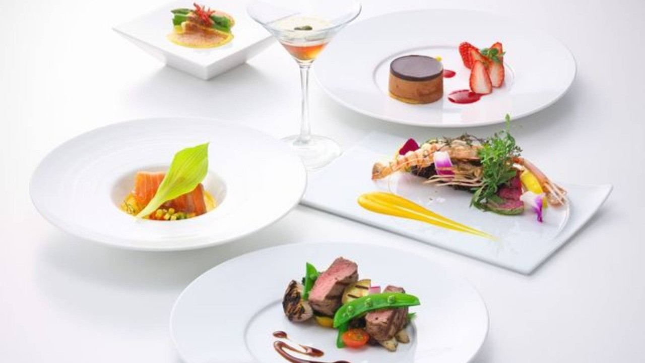 季節の食材を生かした彩り豊かな創作フレンチ。※一例