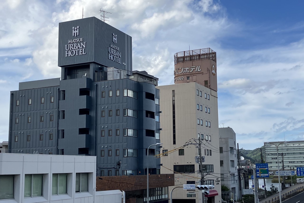 【ホテル外観】松江駅より徒歩3分で到着します★