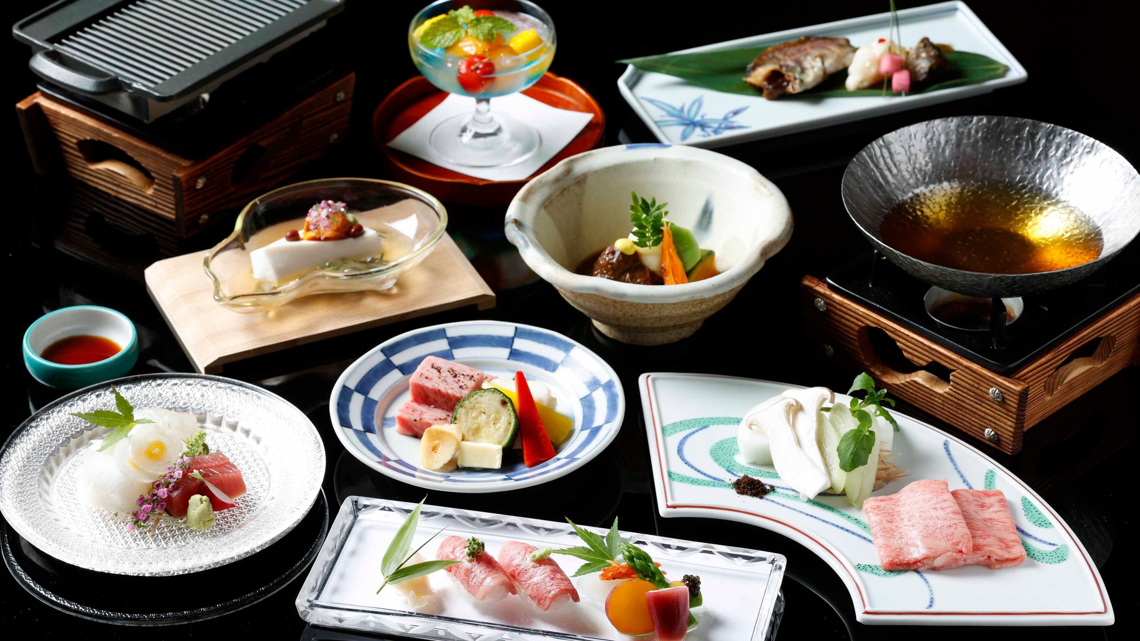 【お部屋食】飛騨牛をたっぷりとご用意した飛騨牛会席(一例)