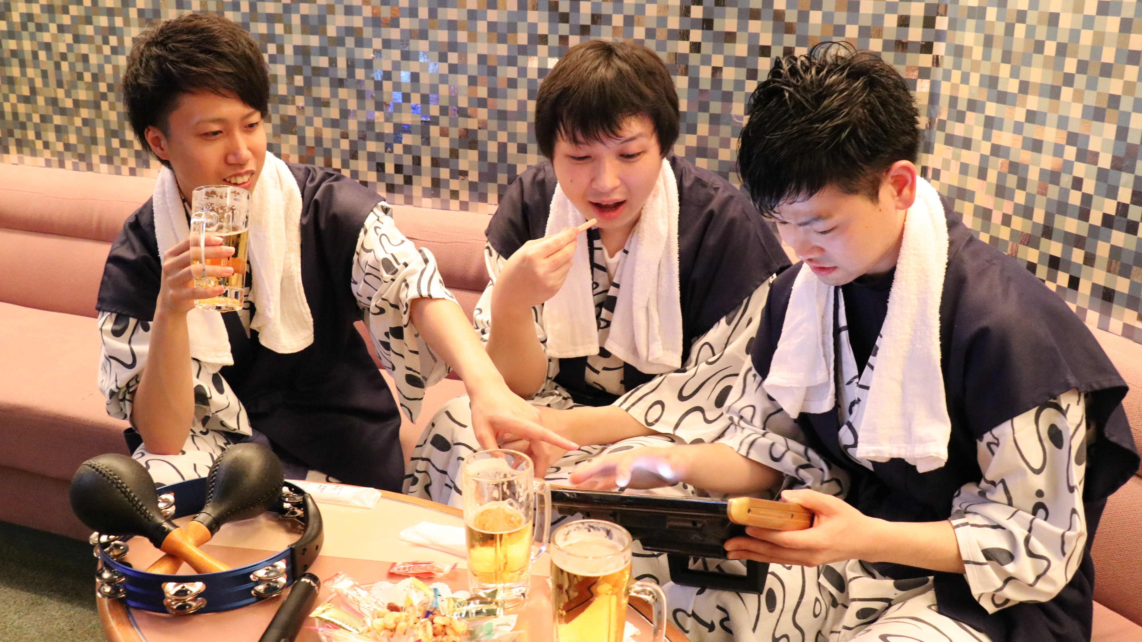 みんなでワイワイ♪カラオケで盛り上がろう！