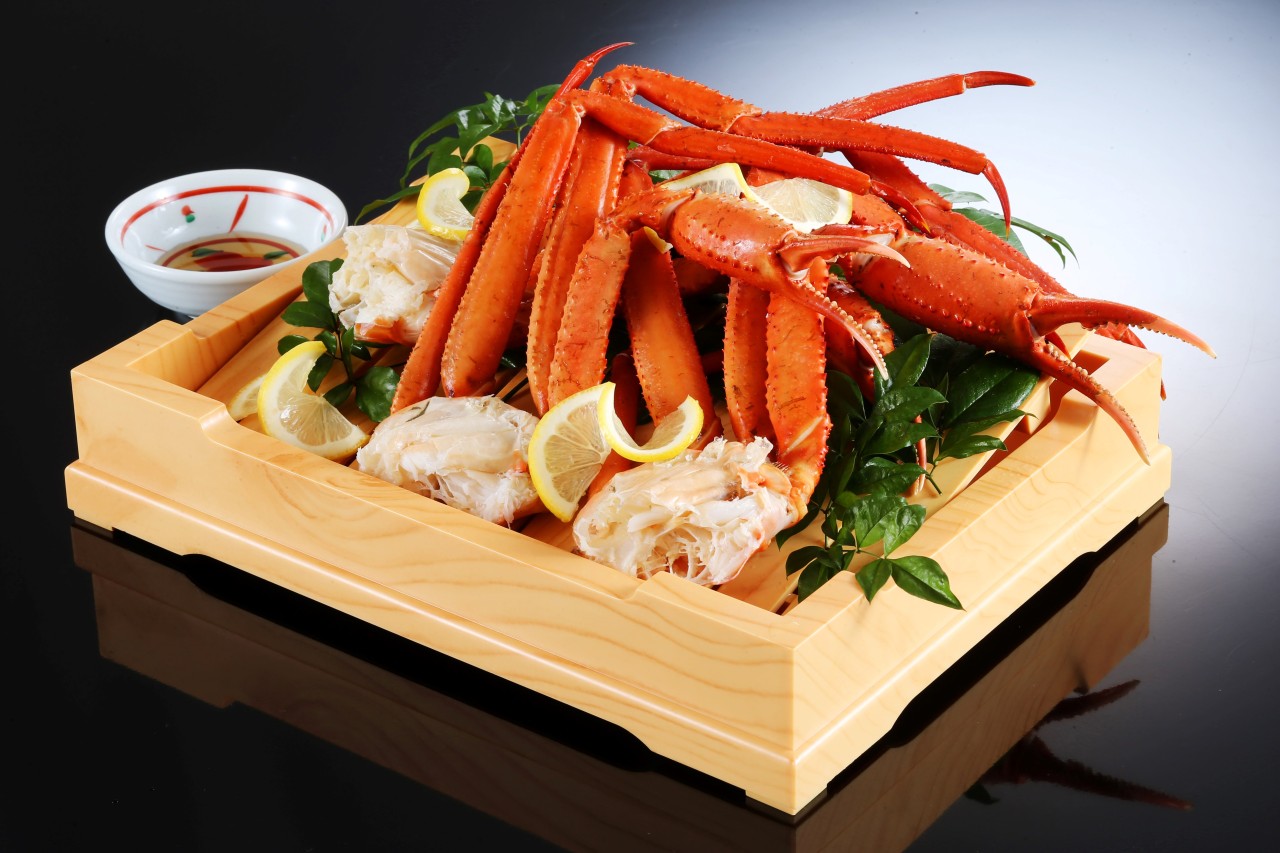 1月はバイキングに大人気！カニ足登場！（トゲズワイガニ・写真はイメージです）